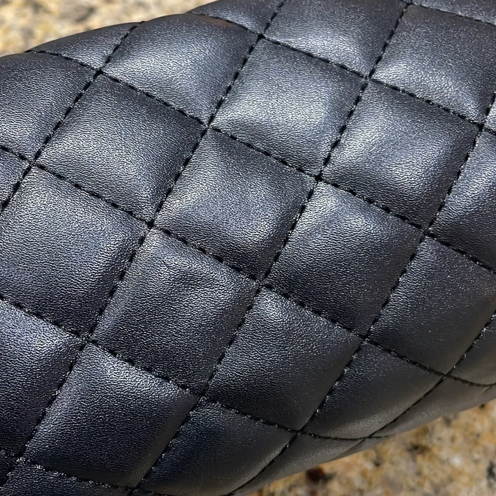 Black Quilted Mini Fashion Bag - Picture 5 of 13